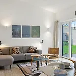 Morgentau By Interhome