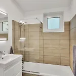 Morgentau By Interhome * Lembruch