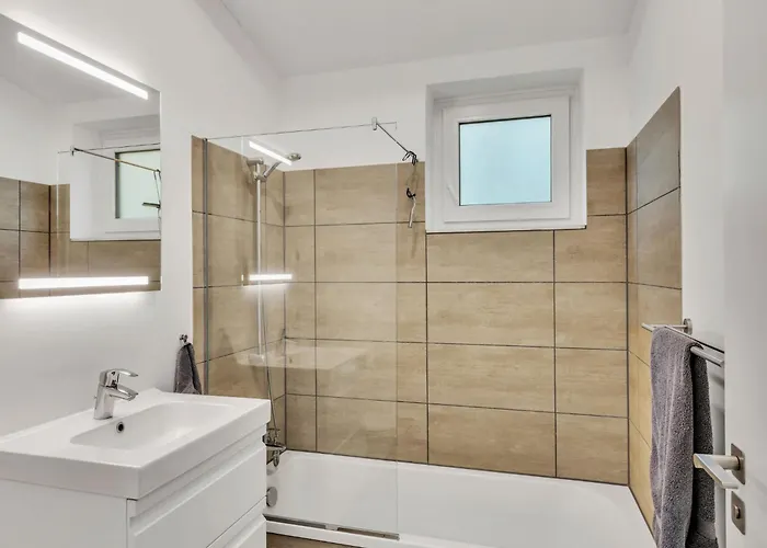 Morgentau By Interhome * Lembruch